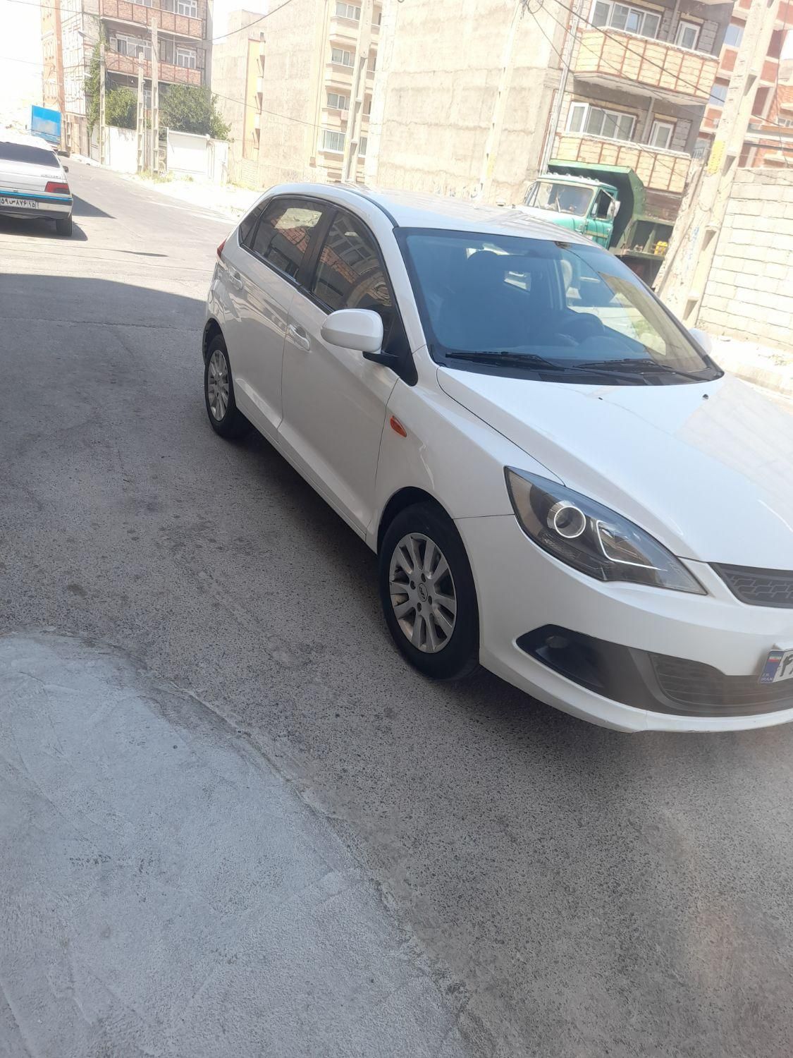 ام وی ام 315 هاچ بک اسپرت لاکچری - 1396