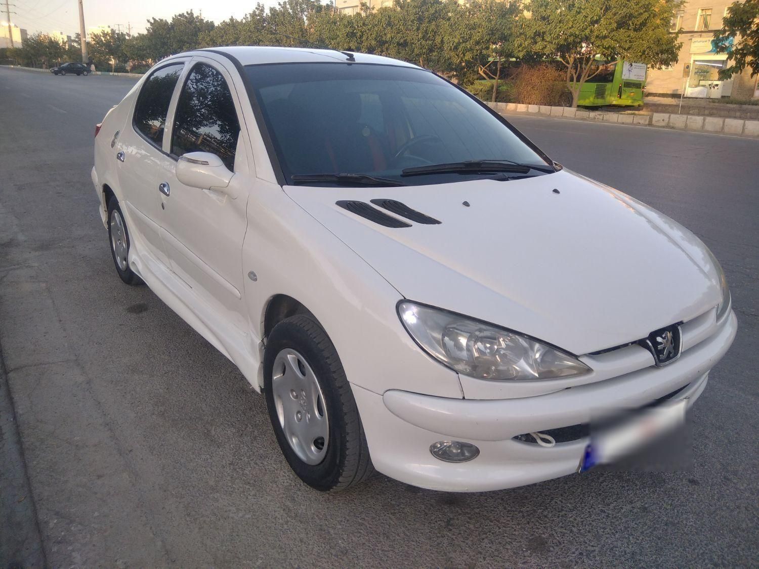 پژو ۲۰۶ صندوق دار v8 - 1396