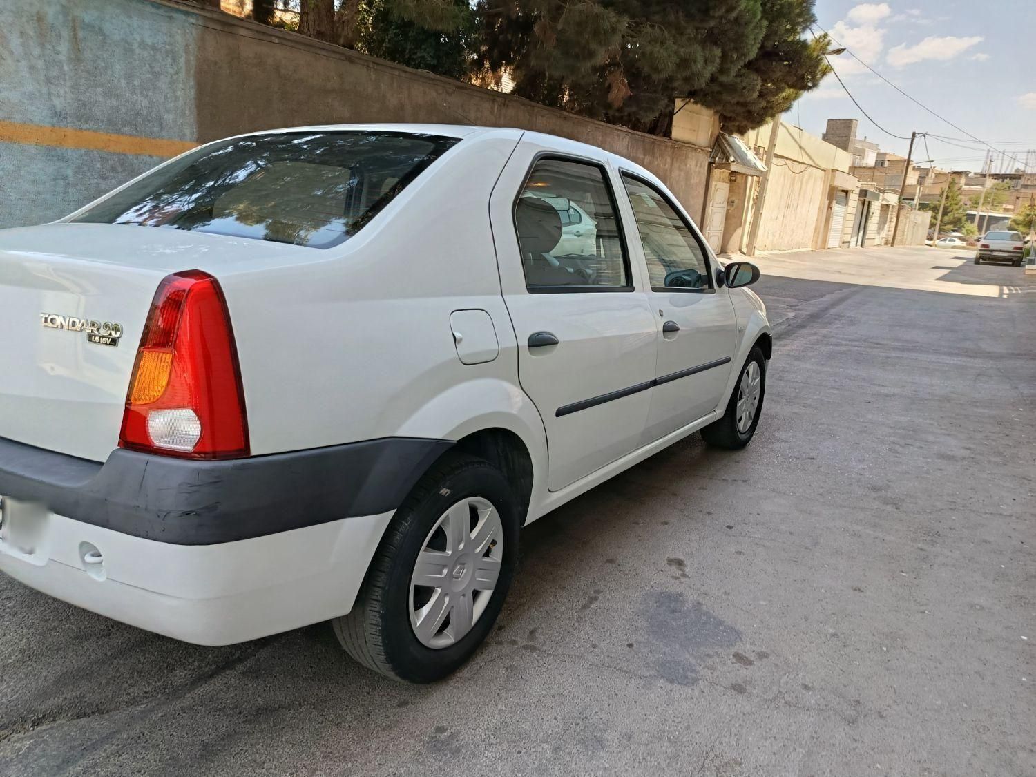 خودرو رنو، تندر 90 آگهی ann_19534946