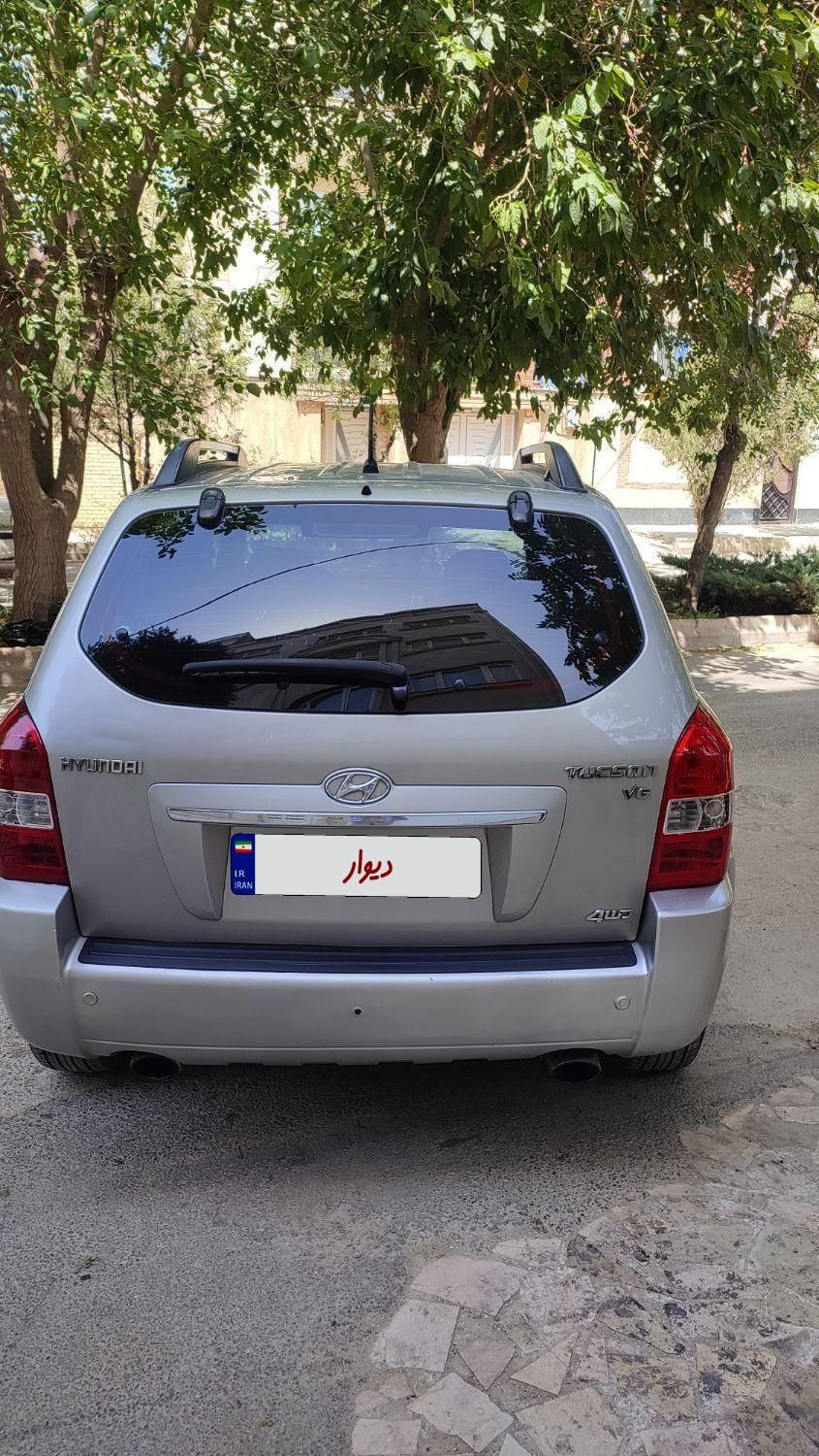 هیوندای توسان 2.7 لیتر - 2010