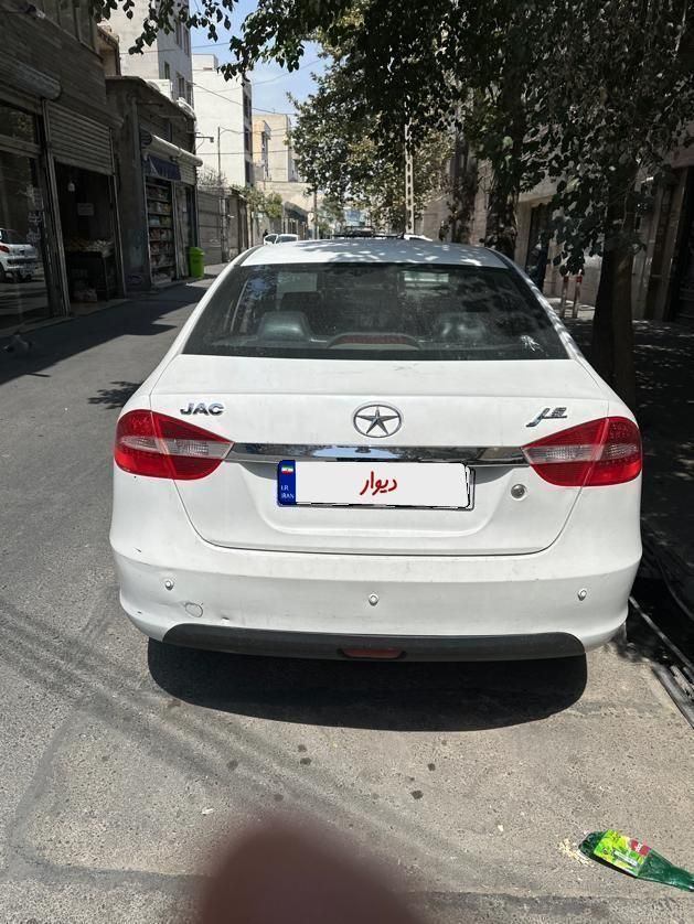 جک J5 اتوماتیک - 1393
