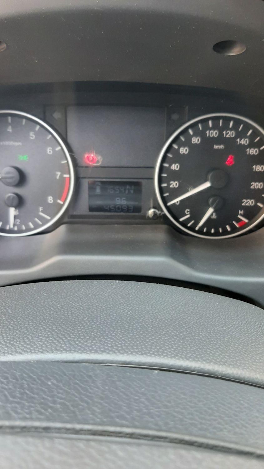 جک J4 اتوماتیک ساده - 1401