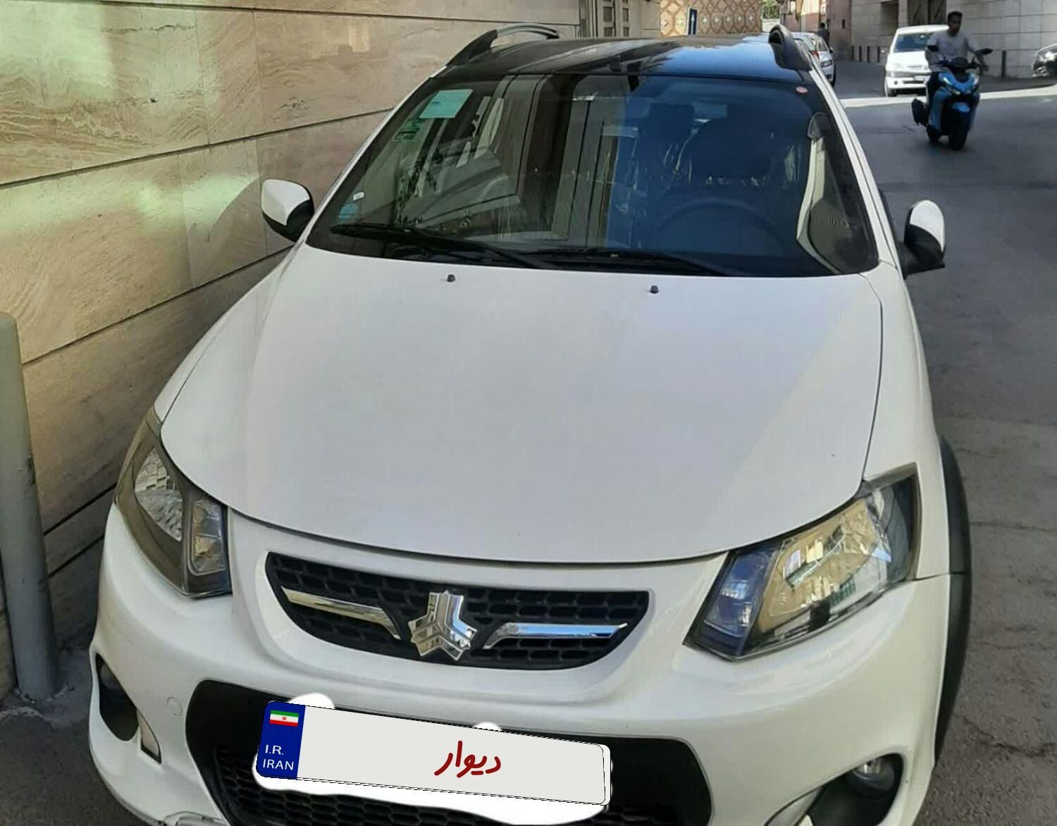 خودرو کوییک، R آگهی ann_19535249