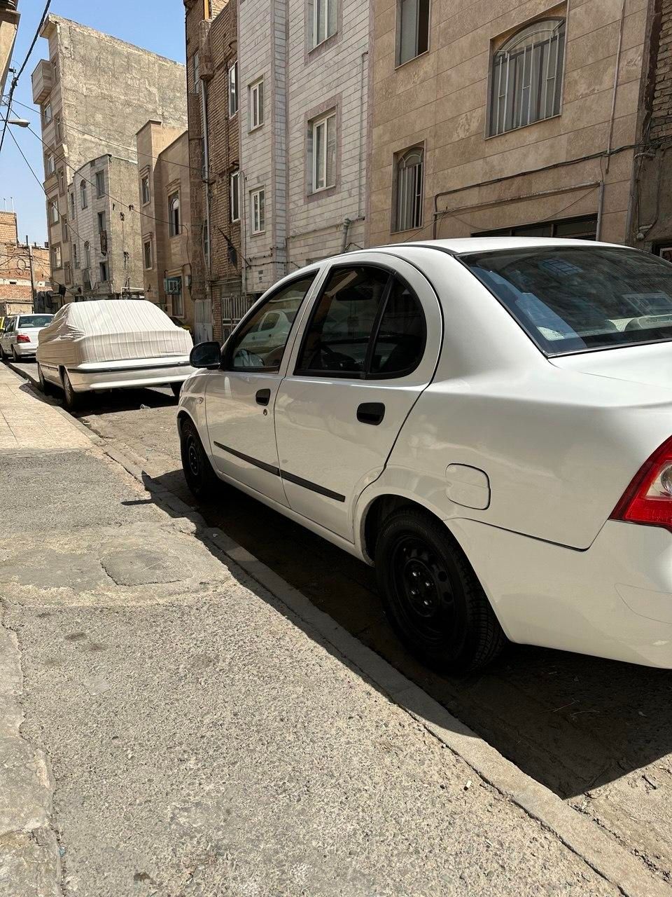 تیبا صندوق دار SX - 1396