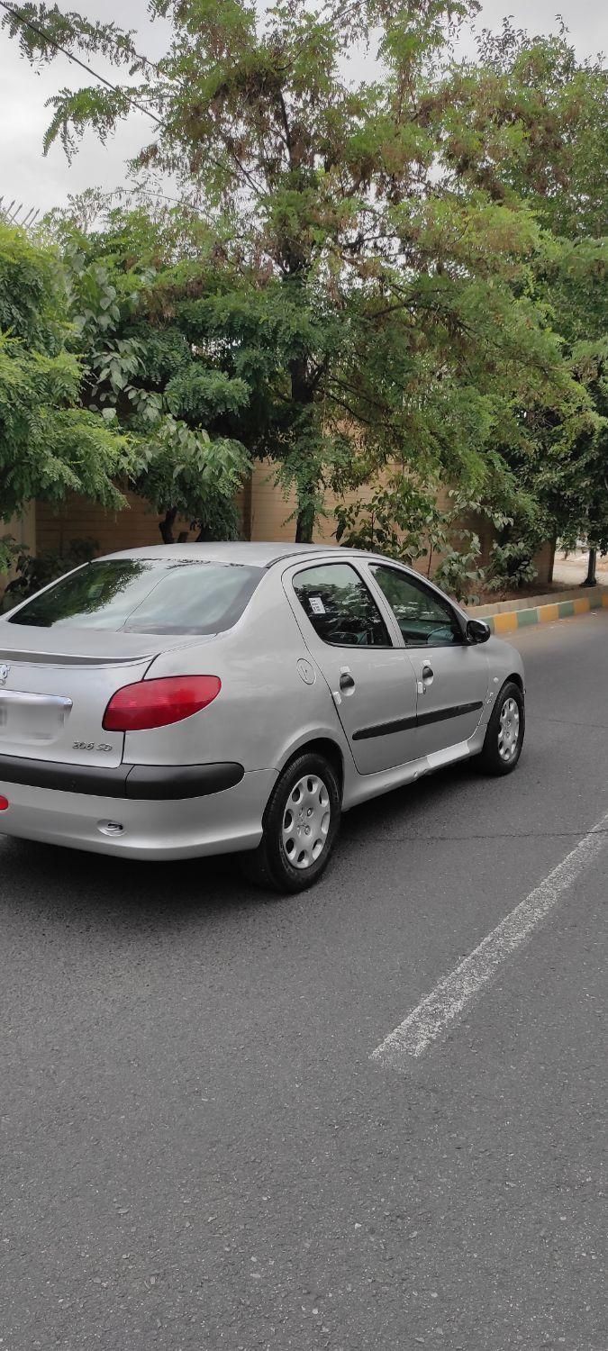 پژو ۲۰۶ صندوق دار v8 - 1385