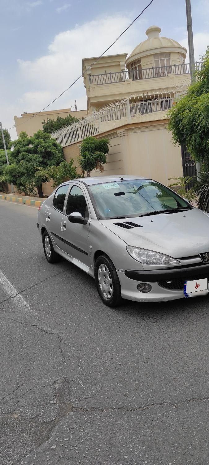 پژو ۲۰۶ صندوق دار v8 - 1385