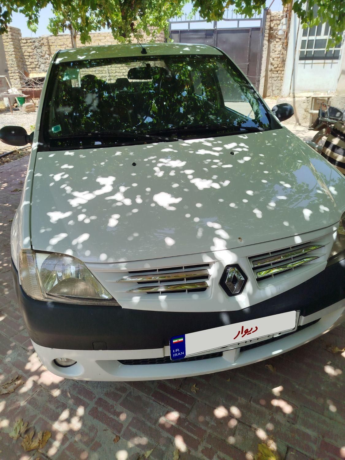 خودرو رنو، پارس تندر آگهی ann_19535545