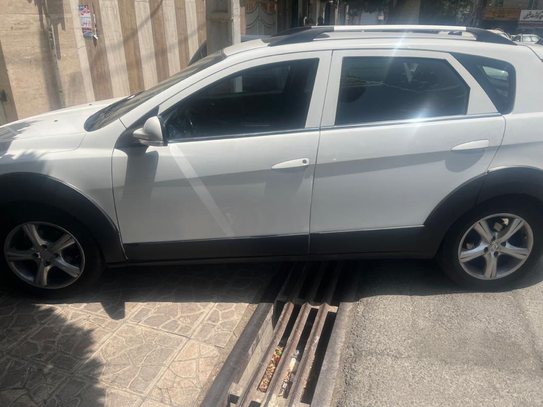 دانگ فنگ H30 کراس اتوماتیک - 1396