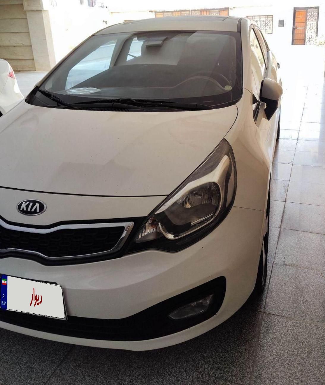 کیا ریو صندوقدار فول UB - 2015