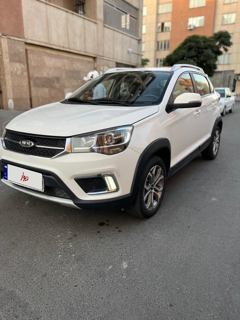 ام وی ام X22 دنده‌ای لاکچری - 1397