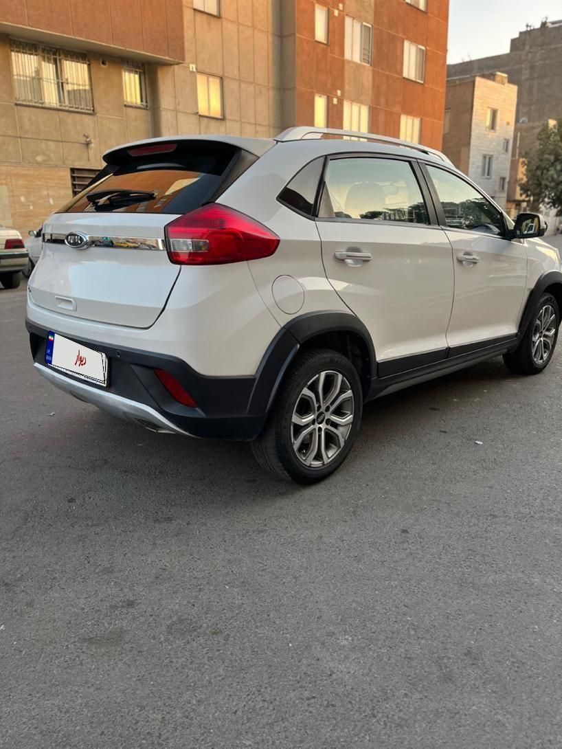 ام وی ام X22 دنده‌ای لاکچری - 1397