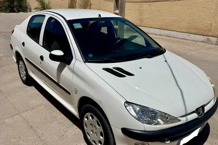 پژو ۲۰۶ صندوق دار v8 - 1393