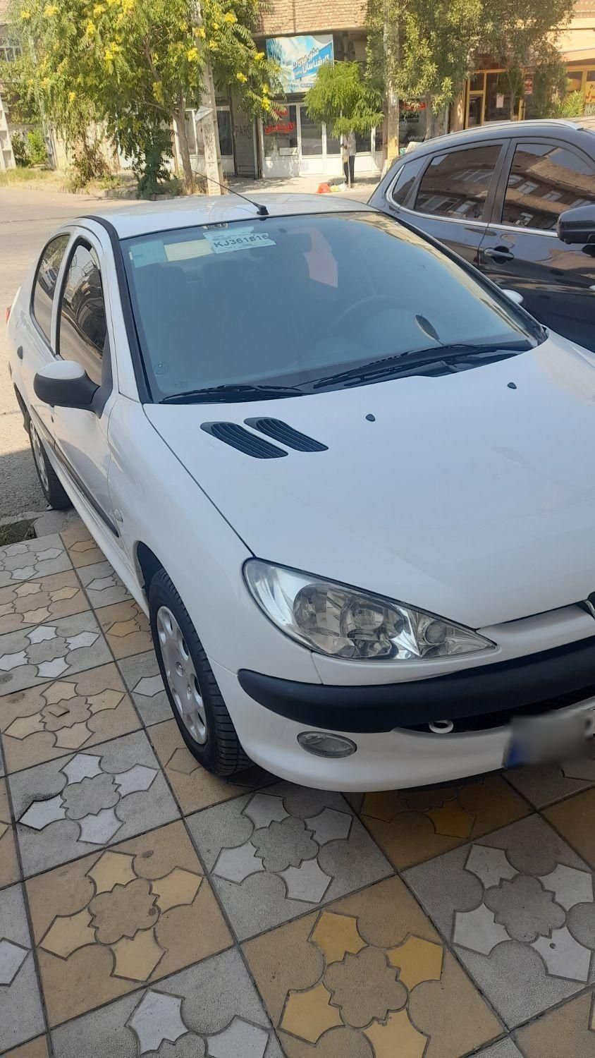 پژو ۲۰۶ صندوق دار v8 - 1398