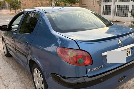 پژو ۲۰۶ صندوق دار v8 - 1395