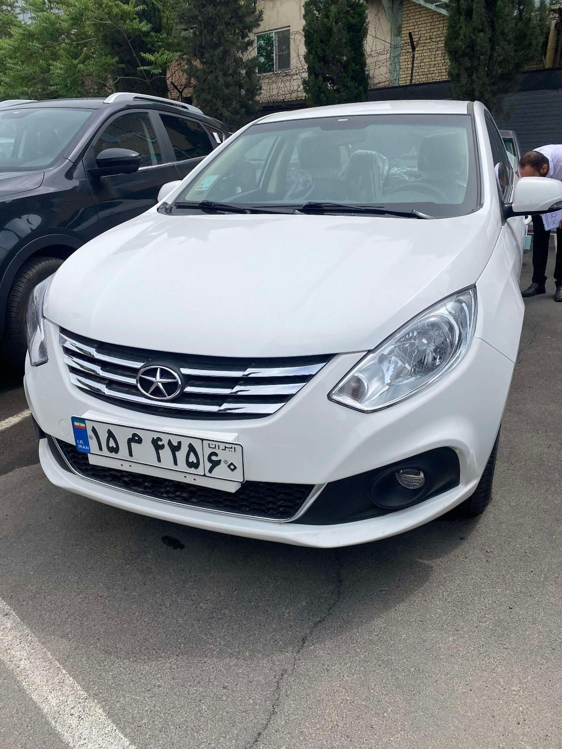 جک J4 اتوماتیک ساده - 1404