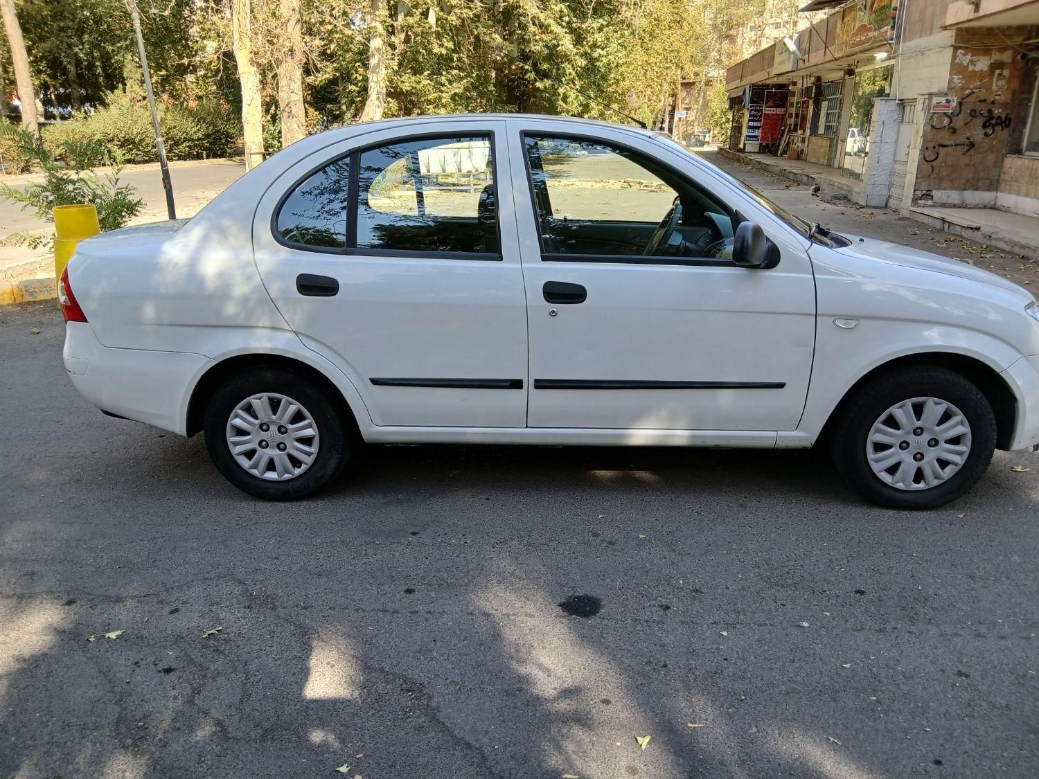 تیبا صندوق دار SX - 1399