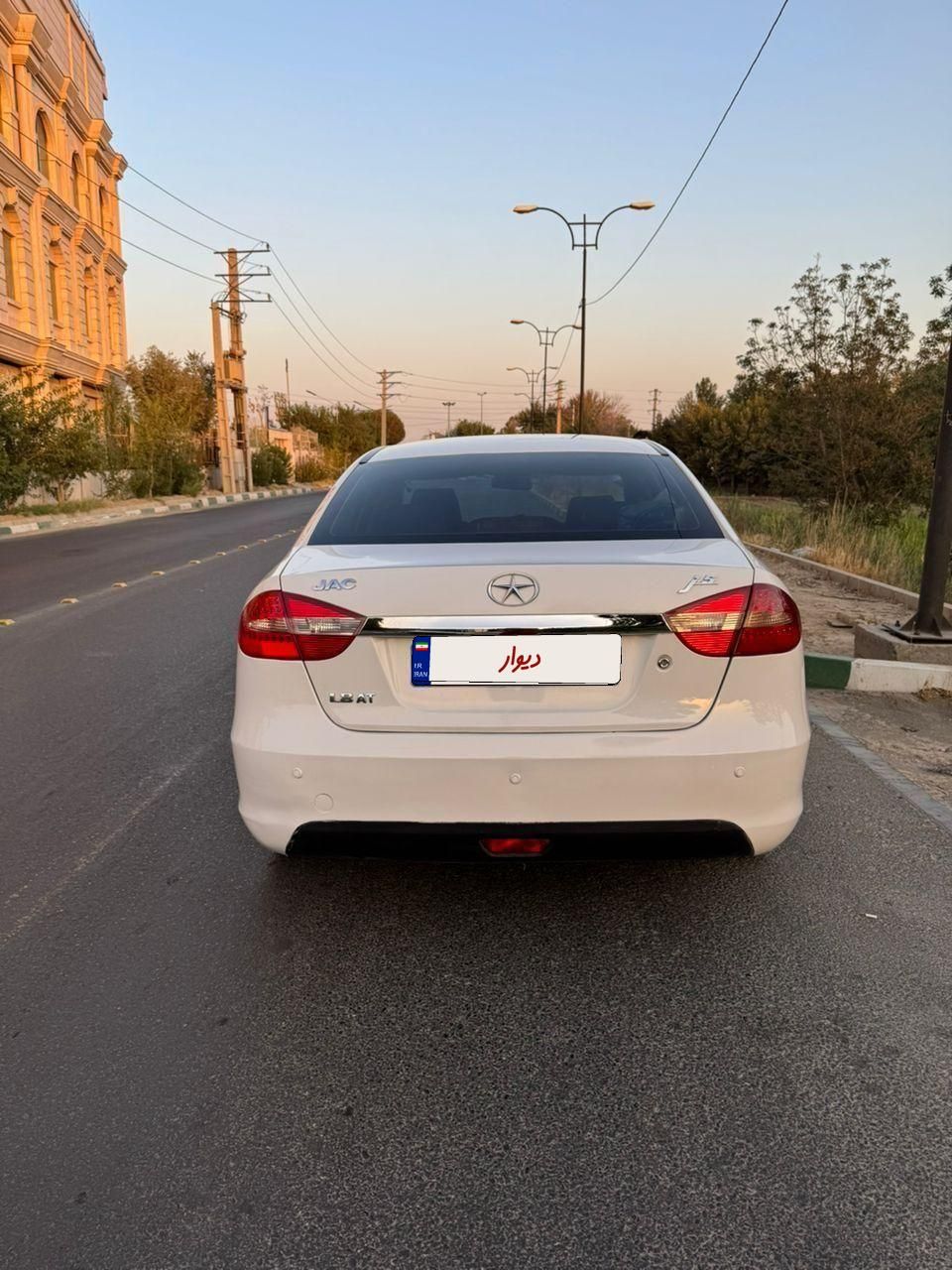 جک J5 اتوماتیک - 1394