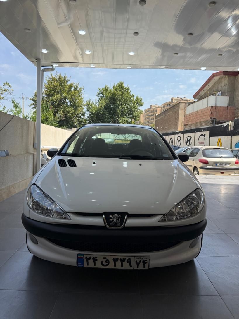 پژو ۲۰۶ صندوق دار v8 - 1395
