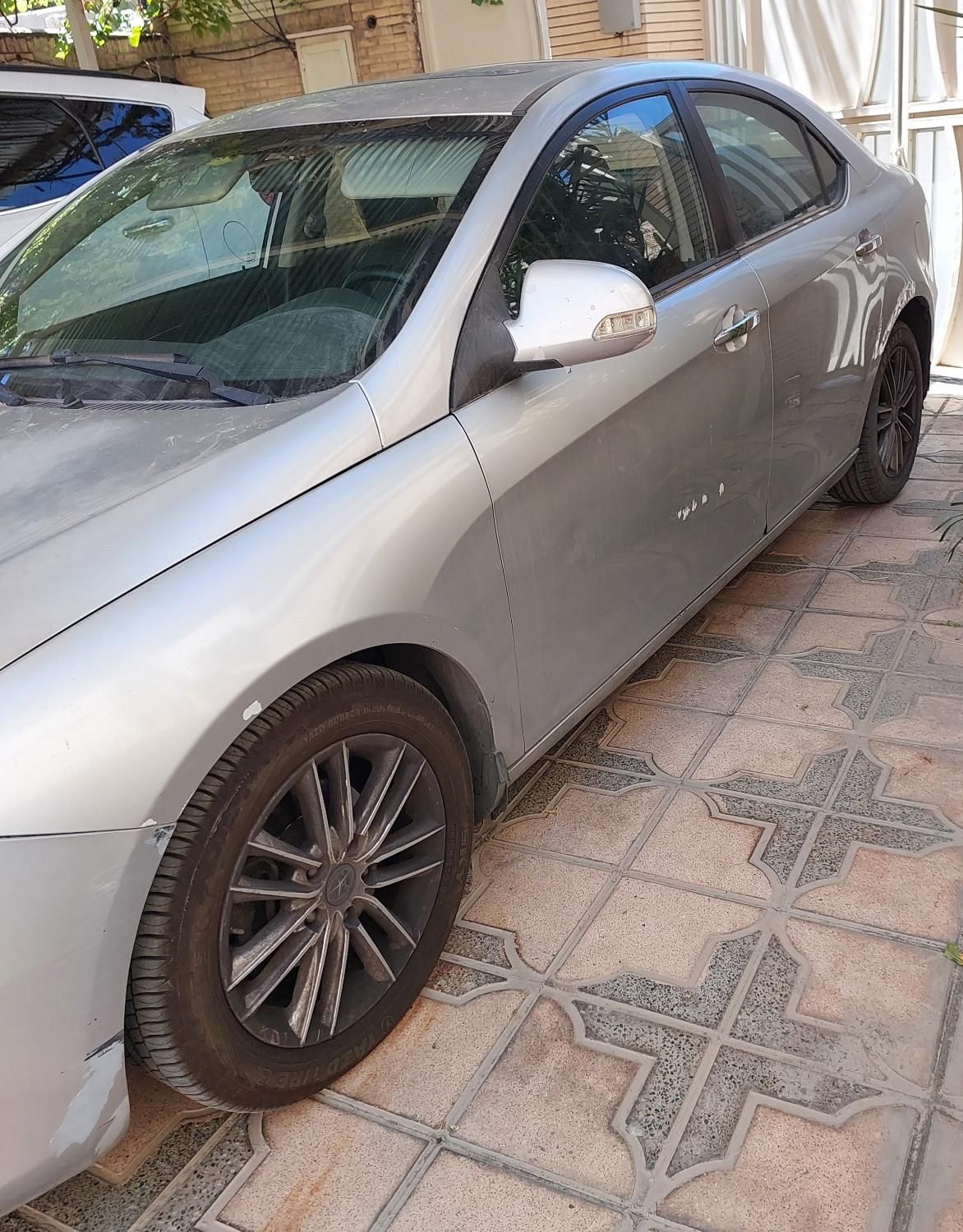 جک J5 اتوماتیک - 1395