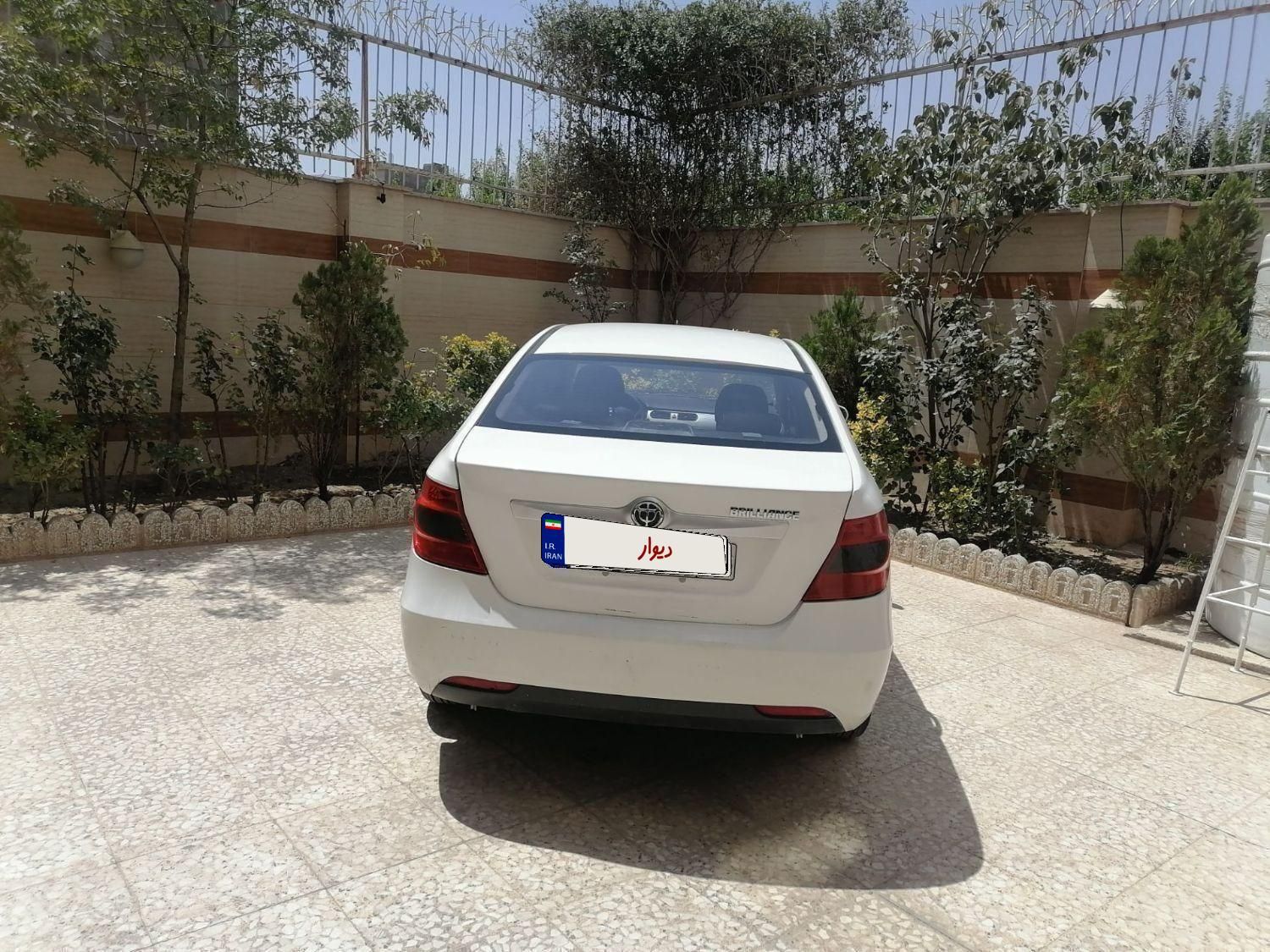 برلیانس H230 دنده‌ای - 1395