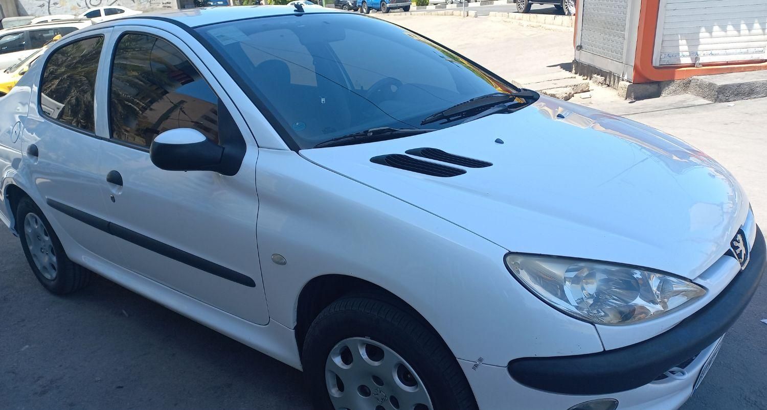 پژو ۲۰۶ صندوق دار v8 - 1399