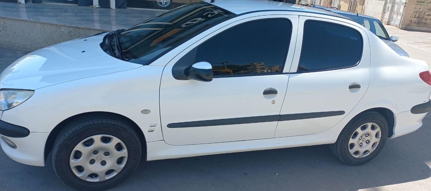 پژو ۲۰۶ صندوق دار v8 - 1399