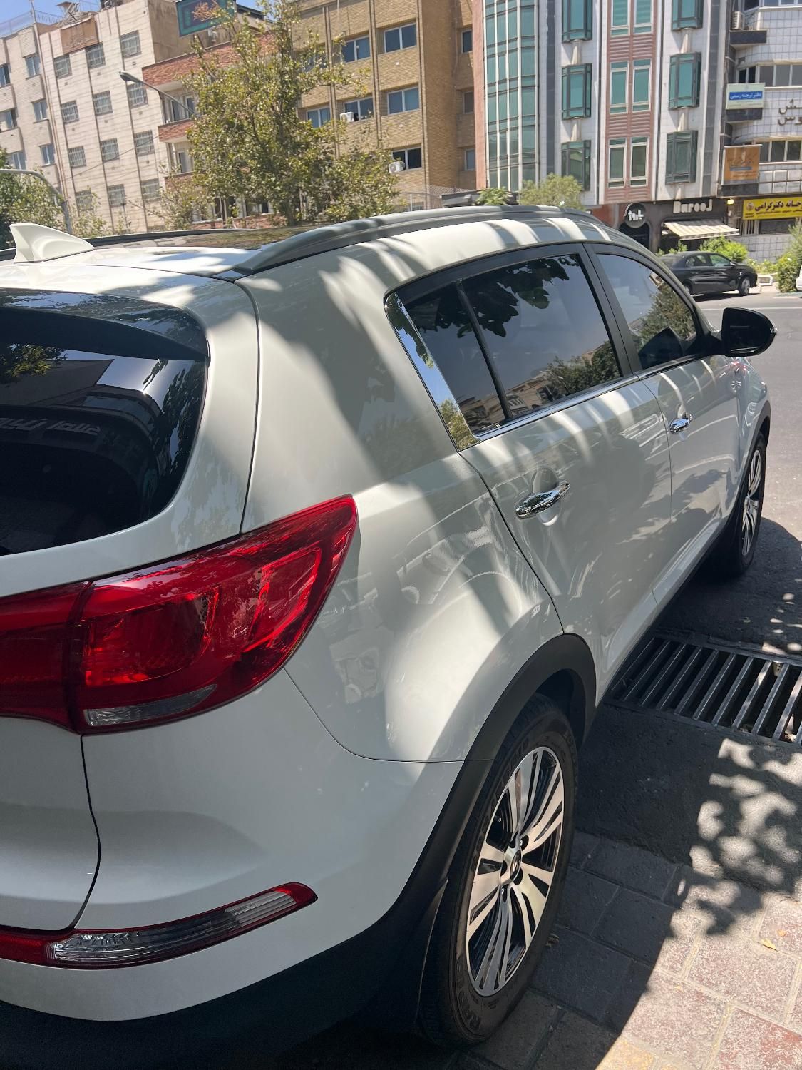 کیا اسپورتیج 4 سیلندر فول 2400cc - 2014