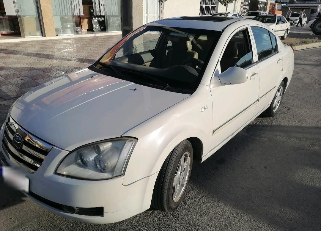 ام وی ام 530 دنده ای - 1391