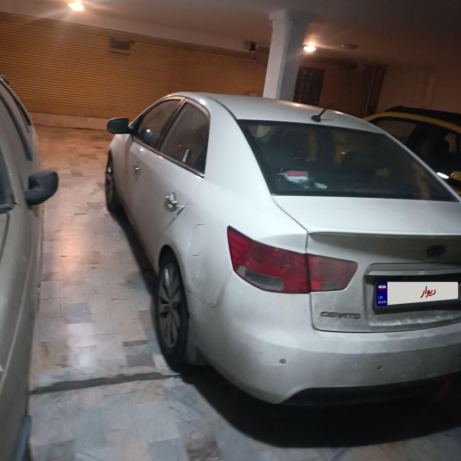 کیا سراتو 2.0 لیتر اتوماتیک GT لاین - 2011