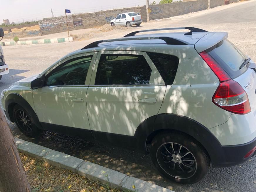 دانگ فنگ H30 کراس اتوماتیک - 1397