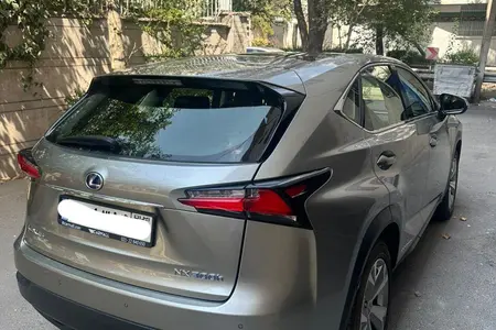 لکسوس NX هیبرید 300H - 2017