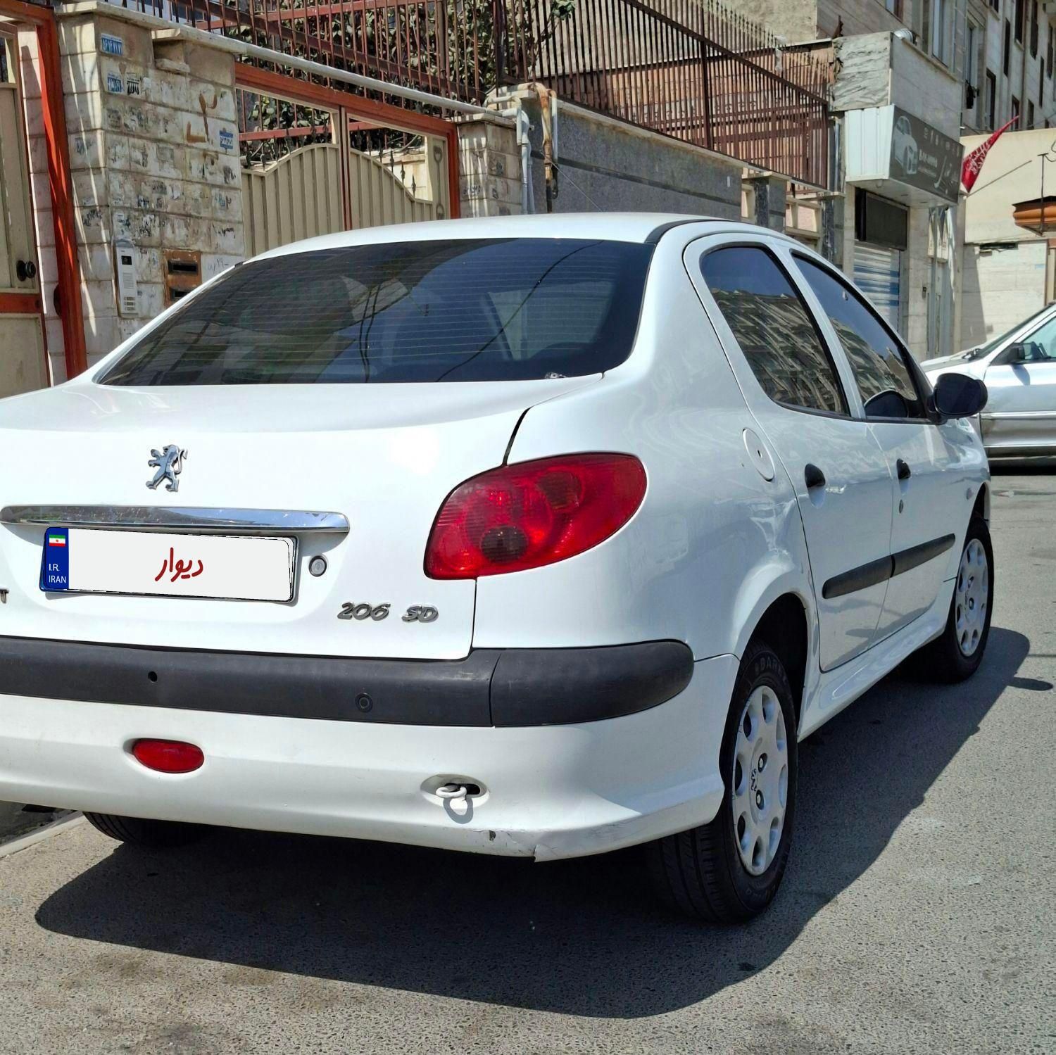 خودرو پژو، ۲۰۶ صندوق دار آگهی ann_19537211