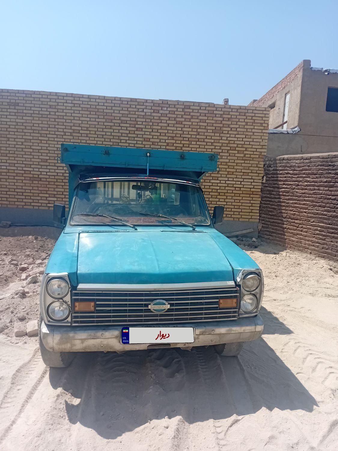 نیسان پاترول دو درب دنده‌ای - 1993