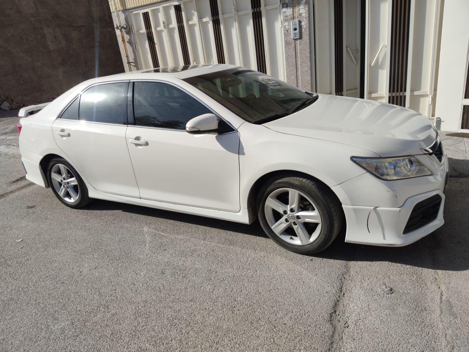 تویوتا آریون XV50 SE - 2013