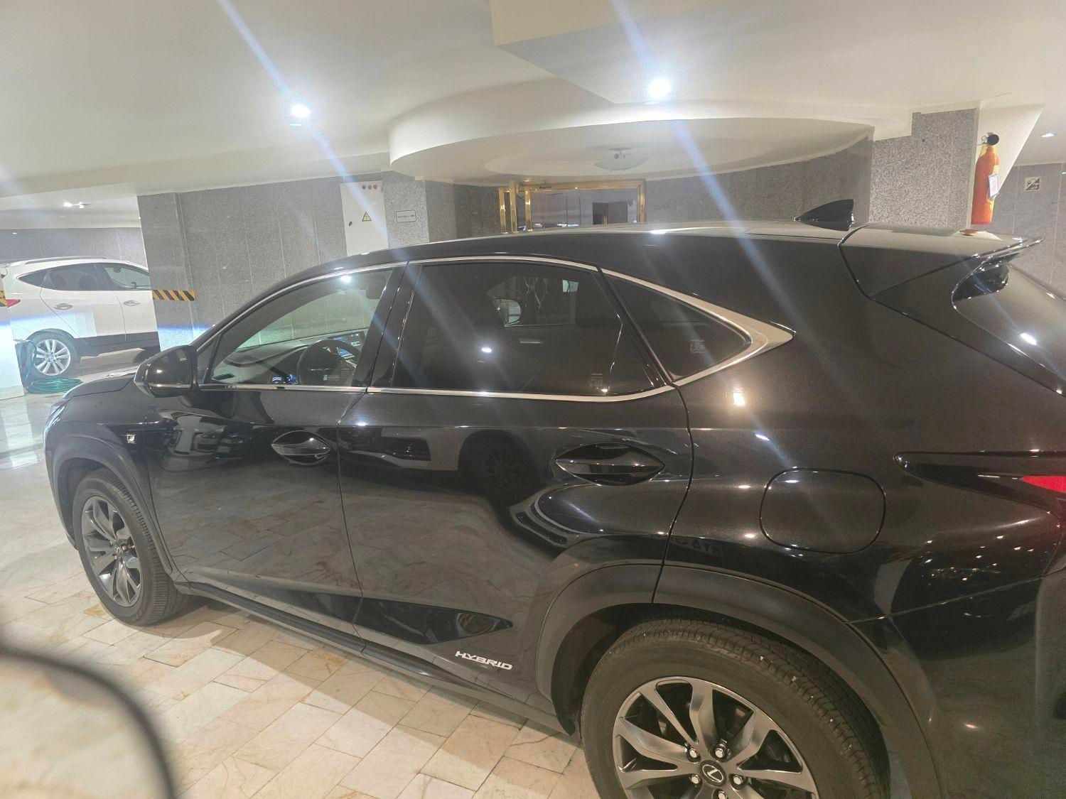 لکسوس NX هیبرید 300H Fsport - 2017