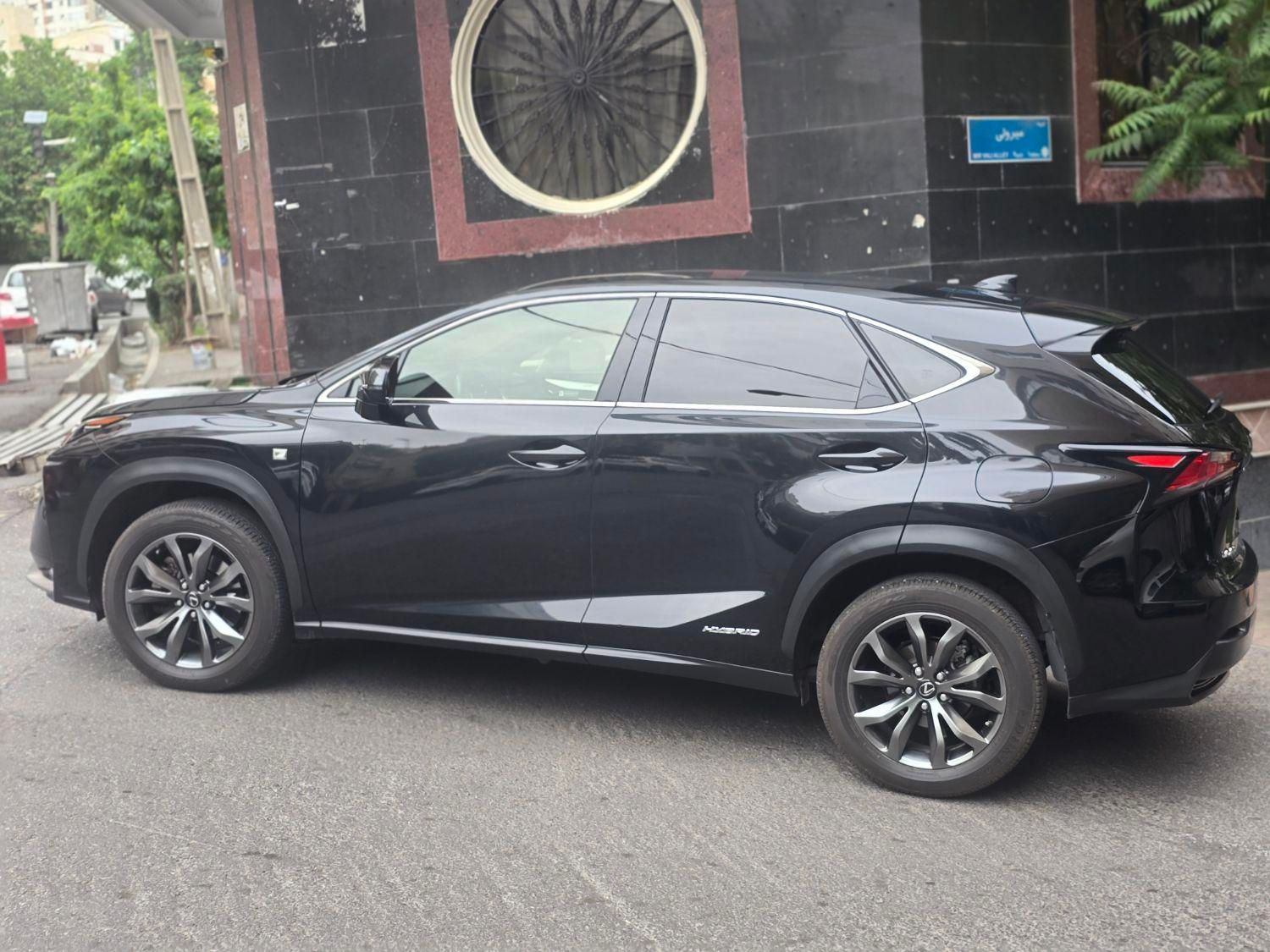 لکسوس NX هیبرید 300H Fsport - 2017
