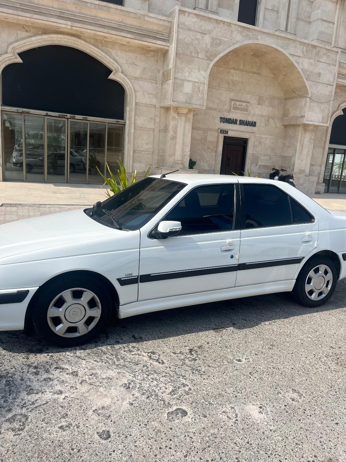 پژو پارس سال - 1402