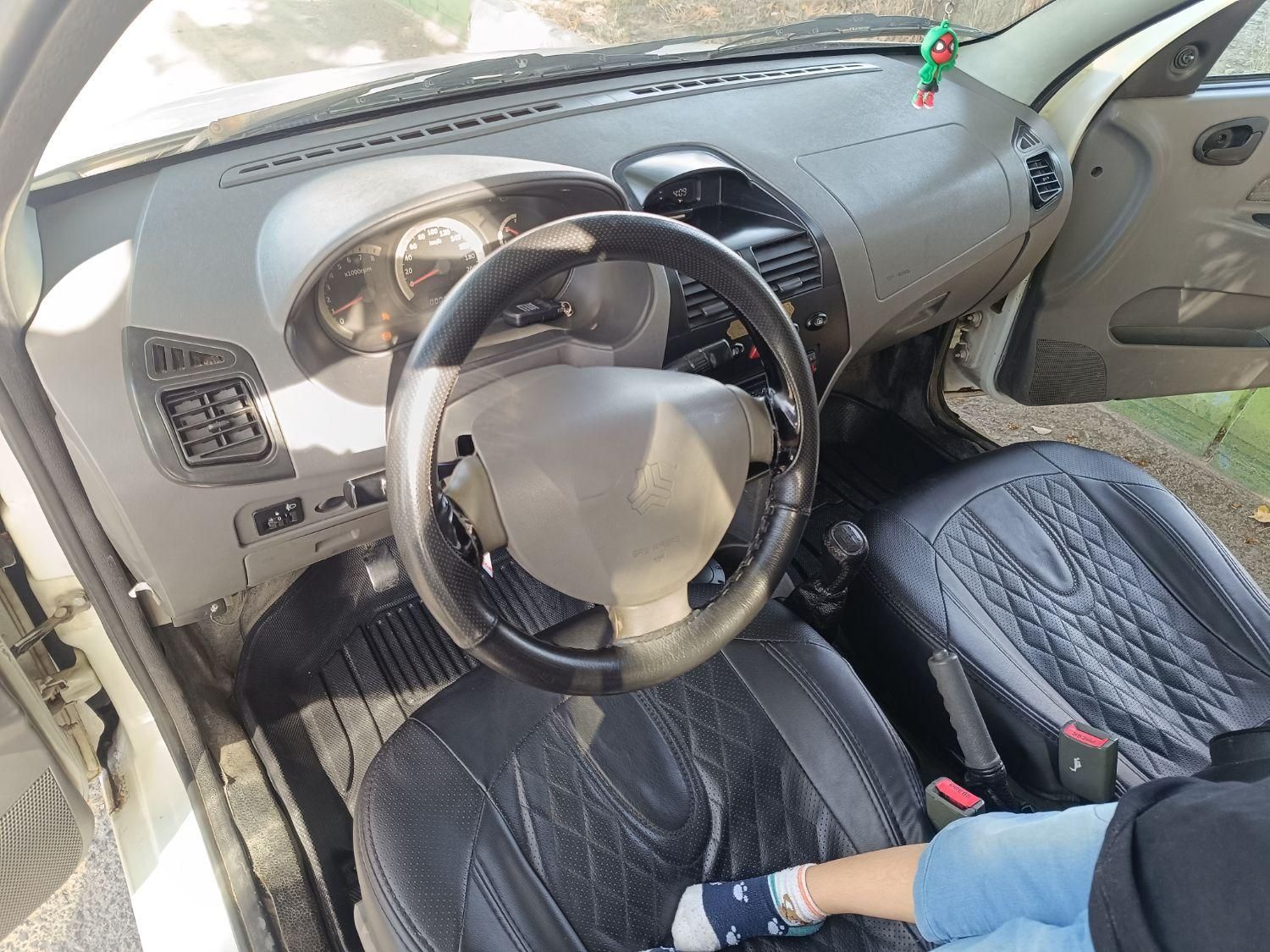 تیبا صندوق دار SX - 1393