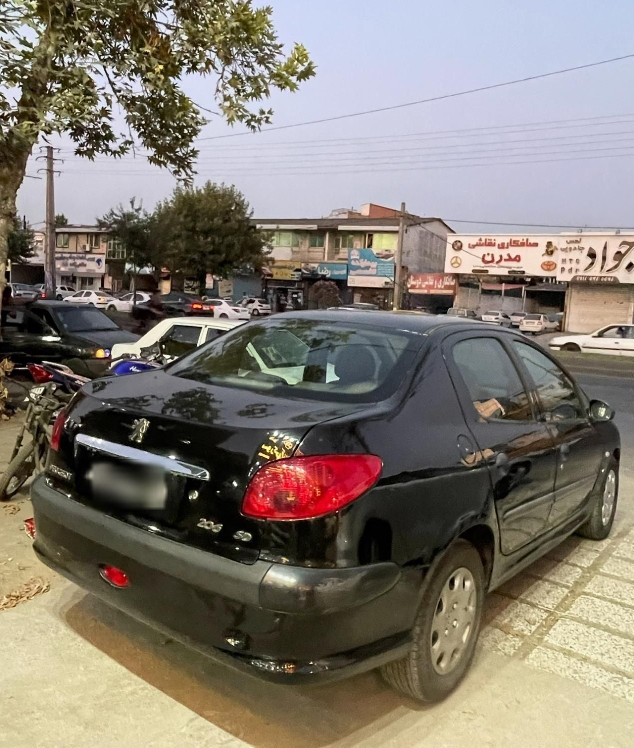 پژو ۲۰۶ صندوق دار v20 - 1388