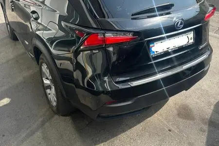 لکسوس NX هیبرید 300H - 2017