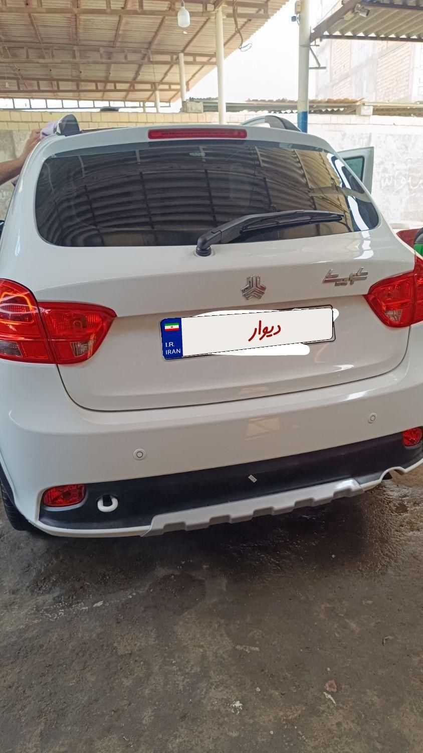 کوییک R دنده‌ای - 1401