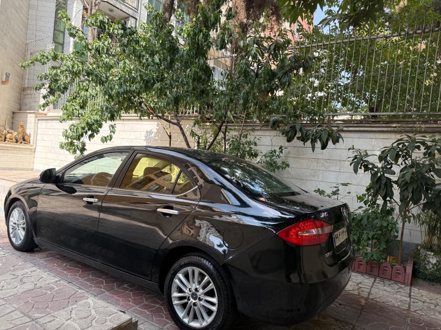 خودرو جک، J5 آگهی ann_19537760
