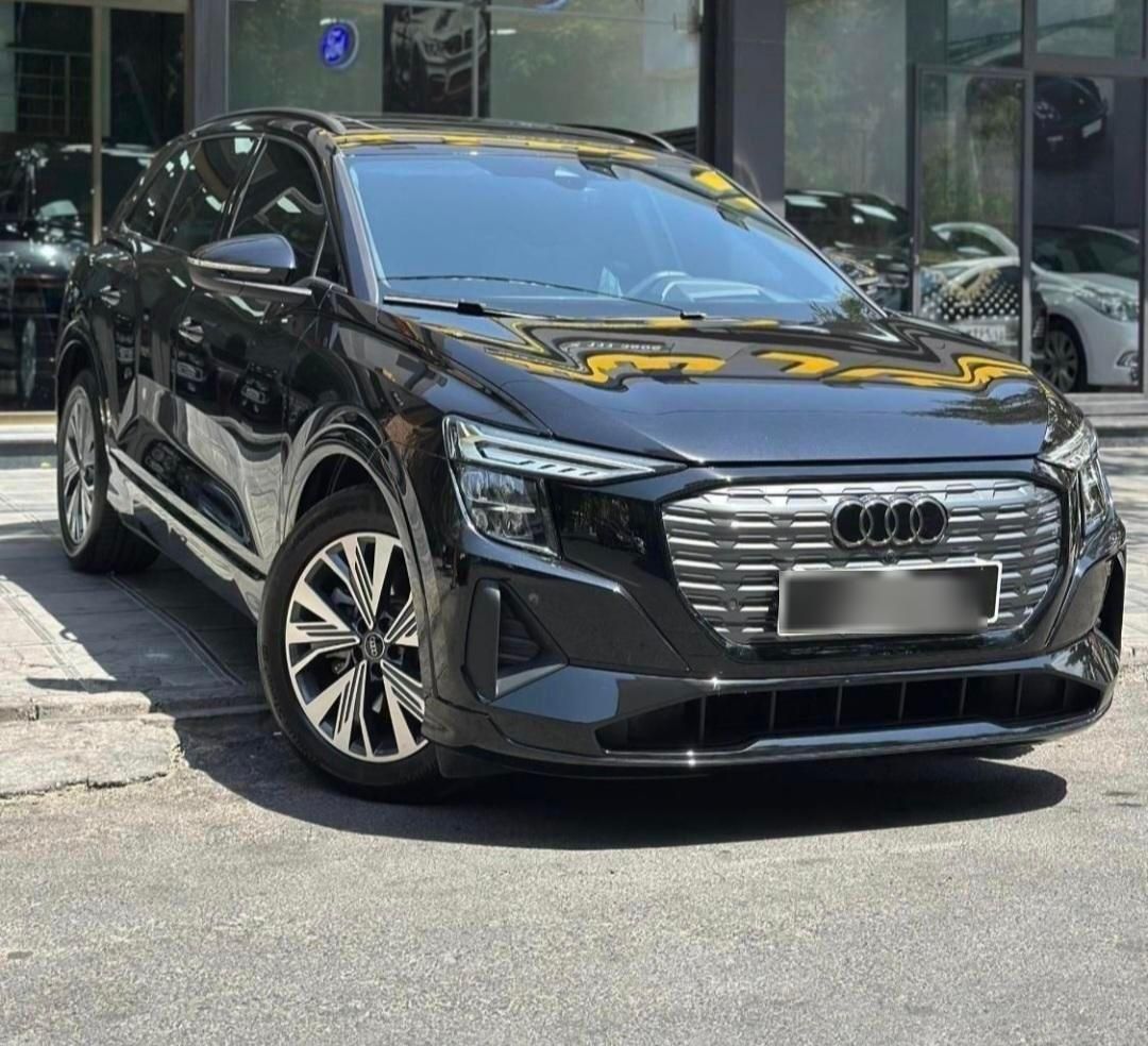 آئودی الکتریکی Q5 ۴۰ - 2024