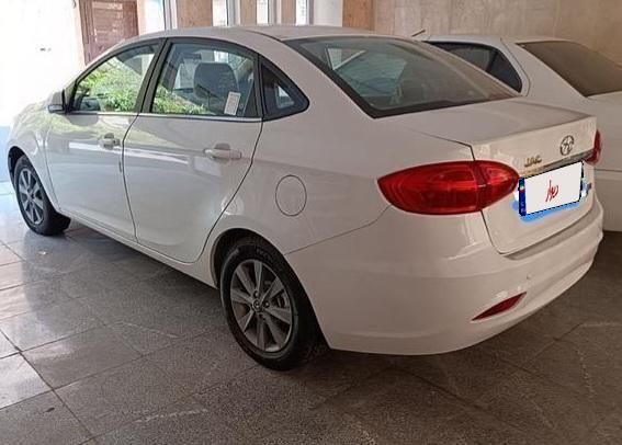 جک J4 اتوماتیک ساده - 1402