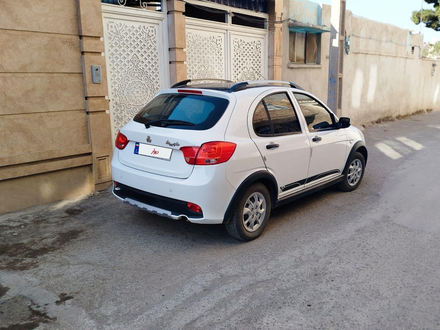 کوییک R دنده‌ای - 1402