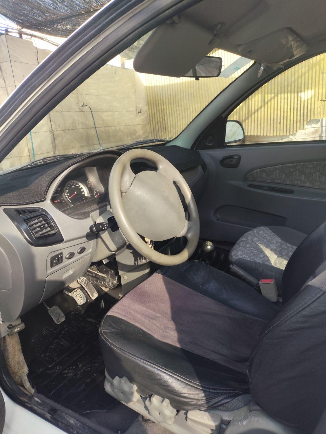 تیبا صندوق دار SX - 1395
