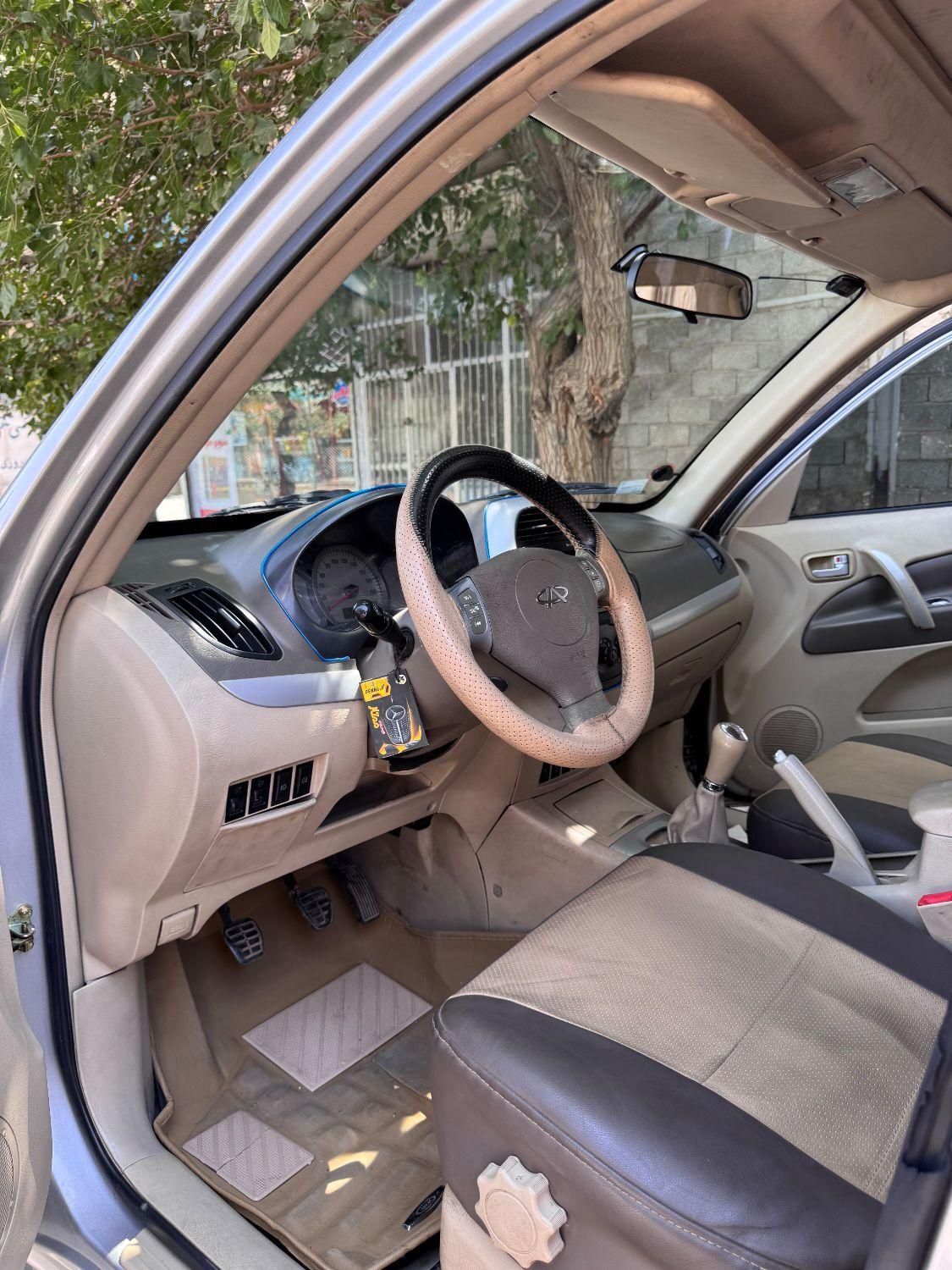 ام وی ام X33 دنده‌ای ساده - 1391