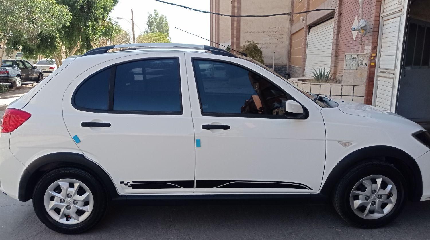 کوییک R دنده‌ای - 1403