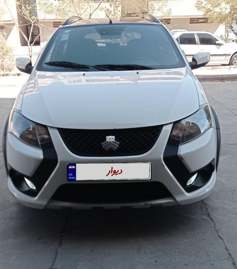 خودرو کوییک، R آگهی ann_19538339