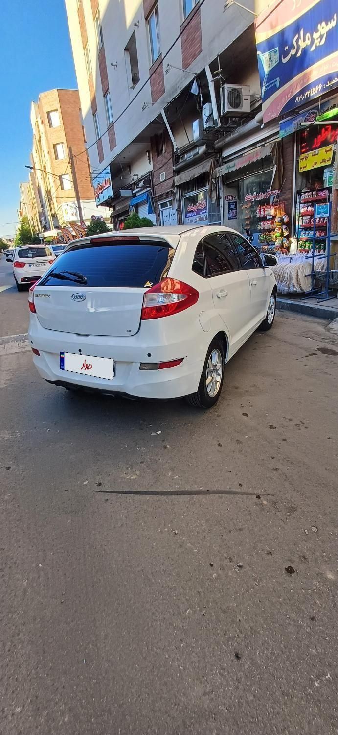 ام وی ام 315 هاچ بک ساده دنده ای - 1392